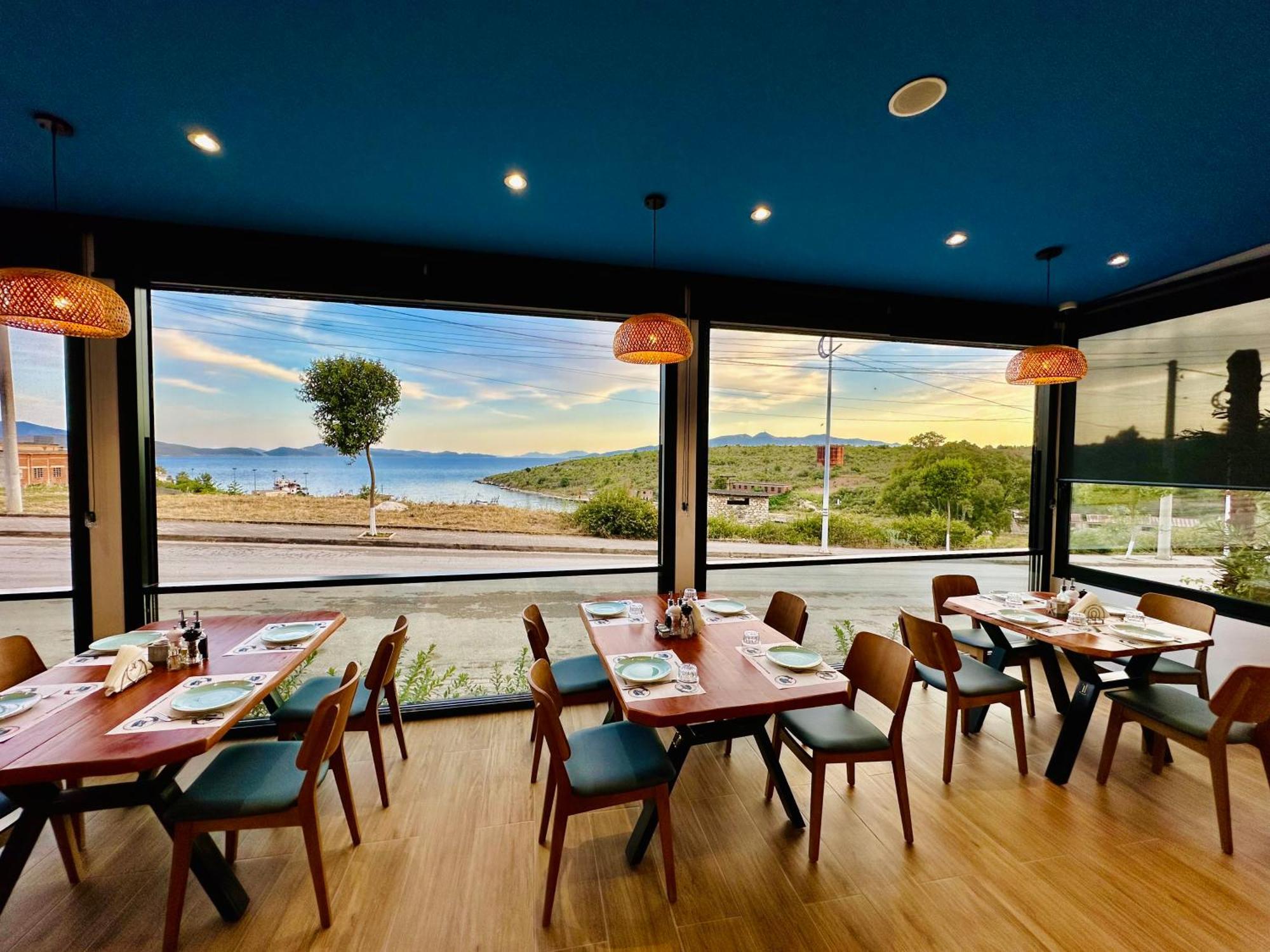 Relax Mea Hotel Sarande Ngoại thất bức ảnh