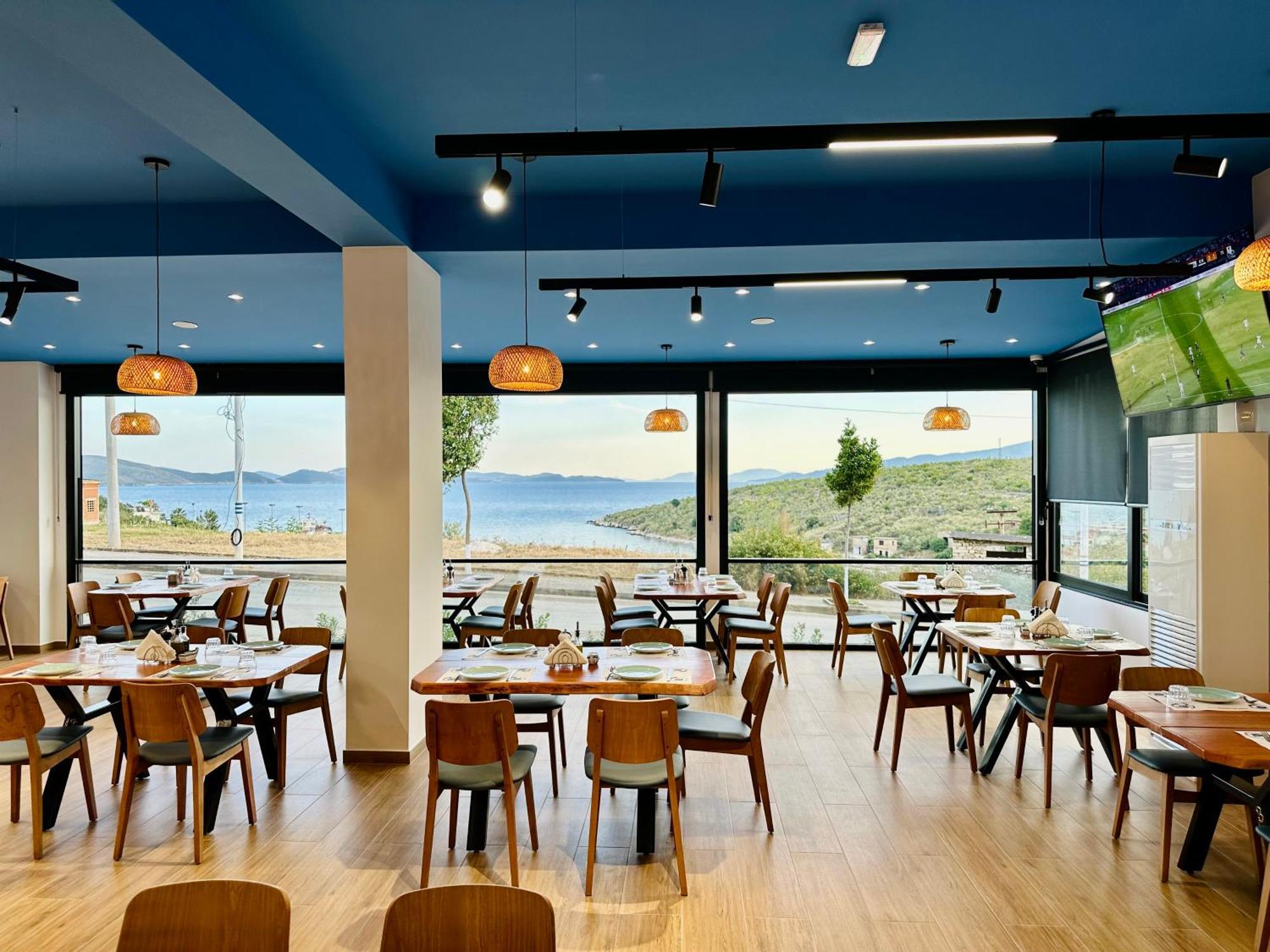 Relax Mea Hotel Sarande Ngoại thất bức ảnh