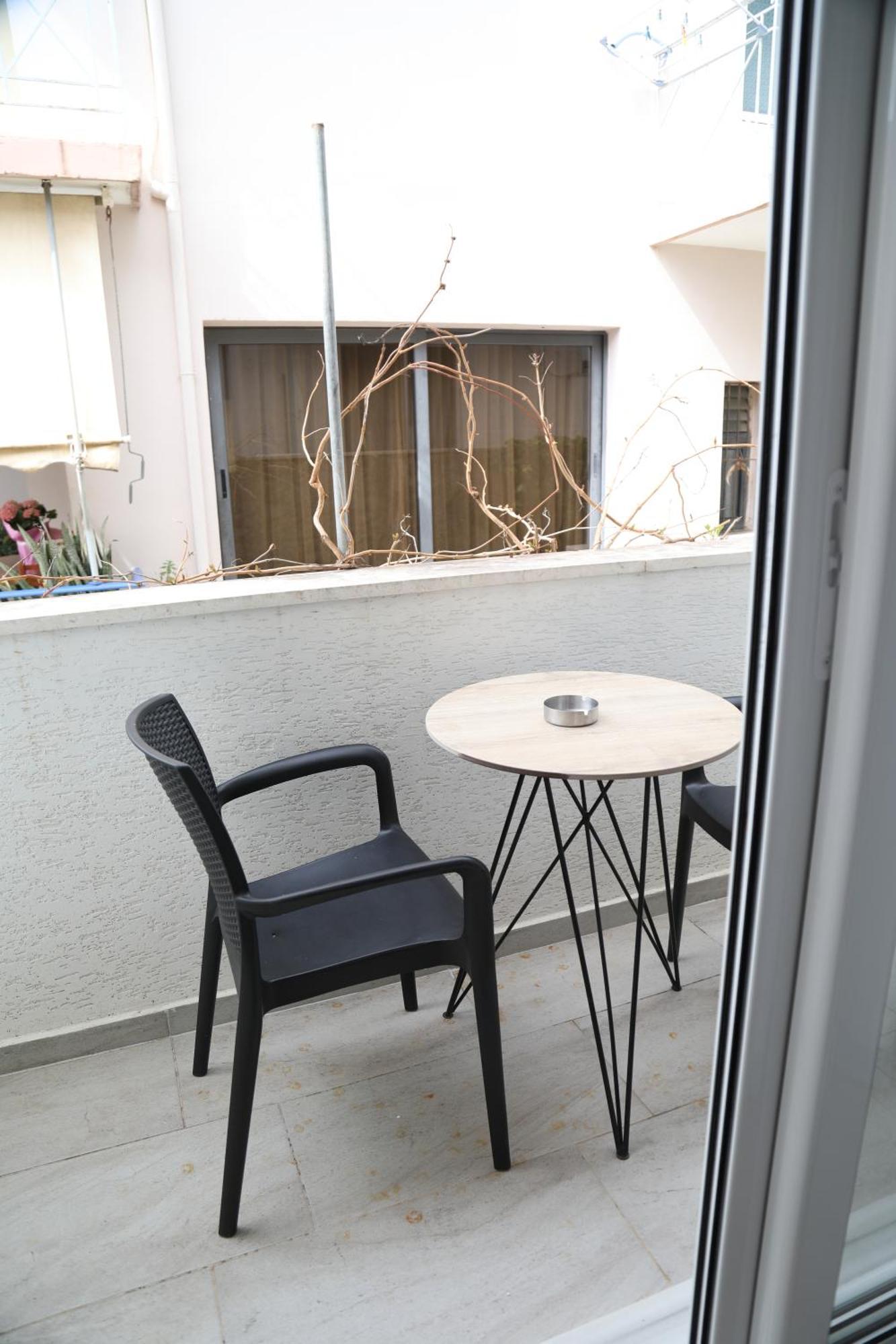 Relax Mea Hotel Sarande Ngoại thất bức ảnh