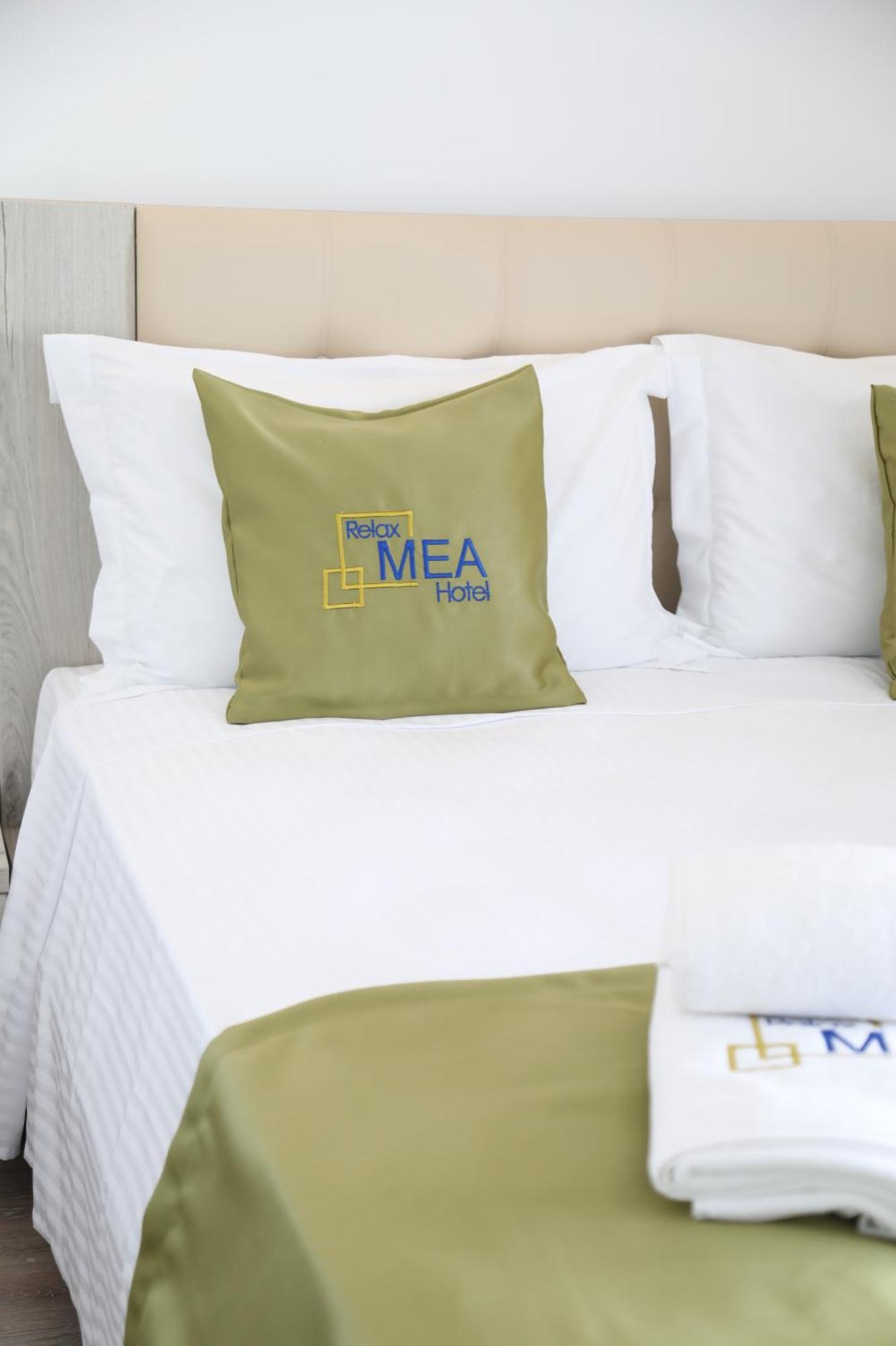 Relax Mea Hotel Sarande Ngoại thất bức ảnh
